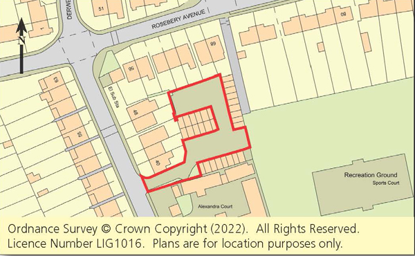 Lot: 85 - FREEHOLD LAND WITH POTENTIAL GIVING ACCESS TO GARAGE BLOCKS -